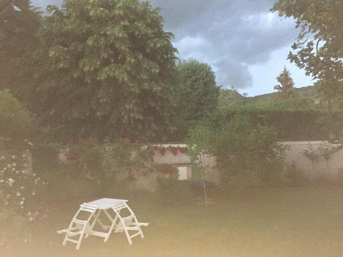 Rose Garden Mezzanine Bed & Breakfast Giverny Exterior photo